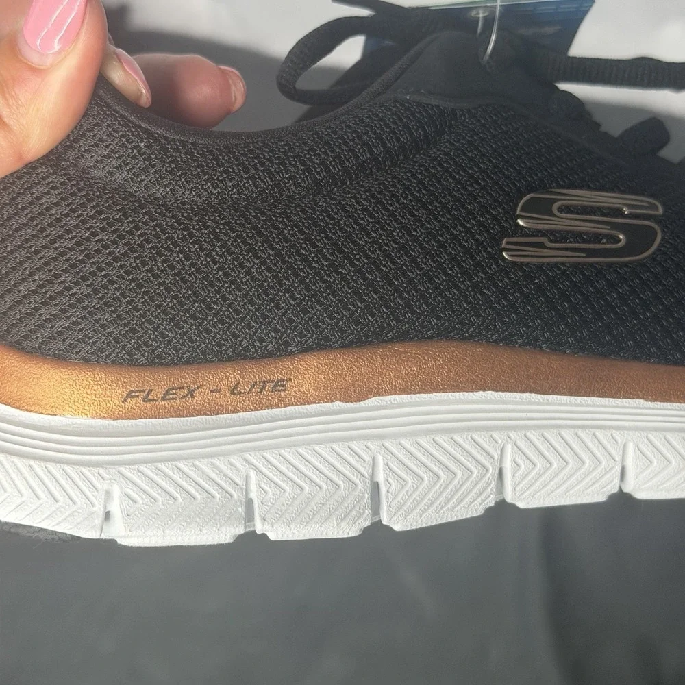 Skechers Flex Appeal 4.0 Black/Rose Gold Lace Up Sneakers. Sz. 7.5 NWT